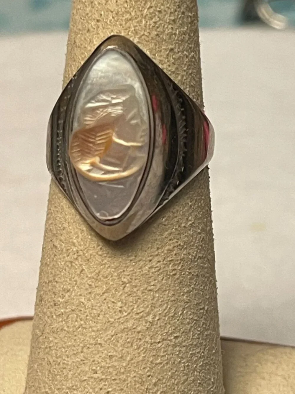 Vintage Silver Signet Ring With Carved Hardstone Intaglio Cameo Woman Right Faci